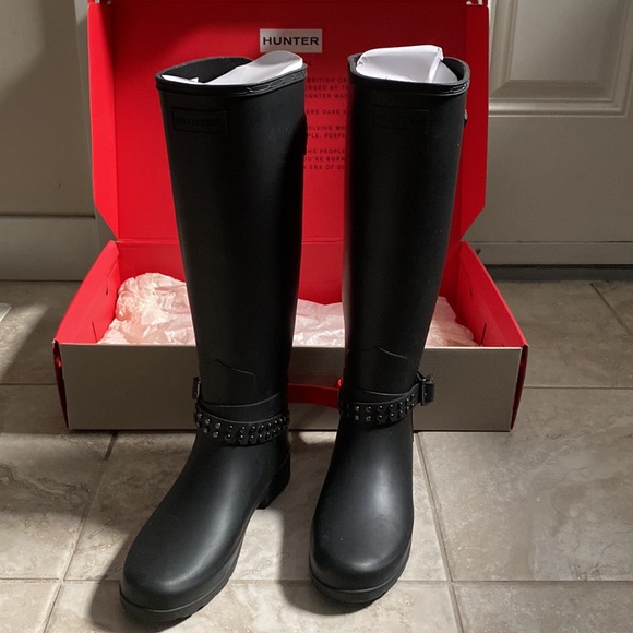 Hunter Tall Refined Boots -black in US 6 - Picture 3 of 10